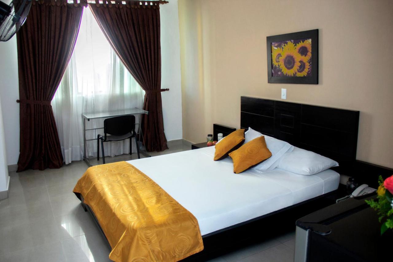Hotel Plazuela San Ignacio Medellín Eksteriør bilde
